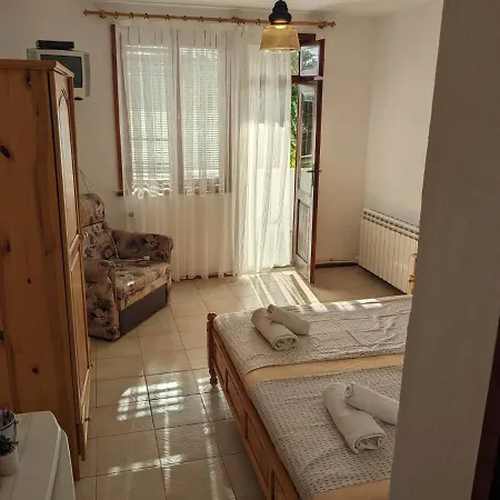 цвета Maison d'hôtes Sinemoretz