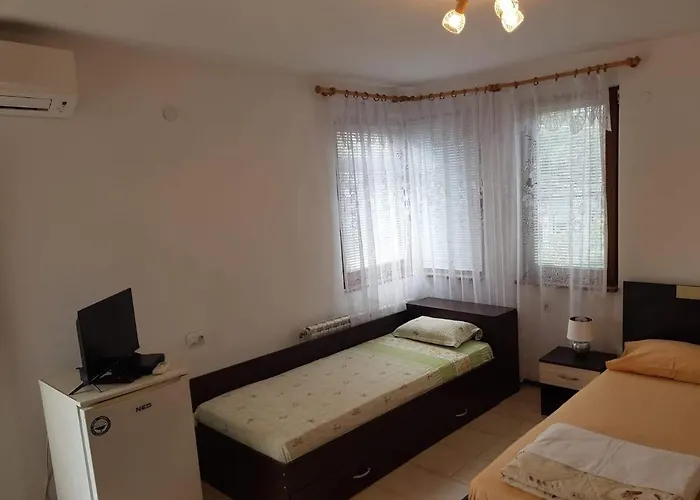 Къща за гости цвета