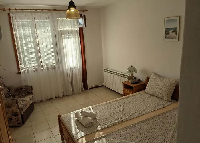 Къща за гости цвета