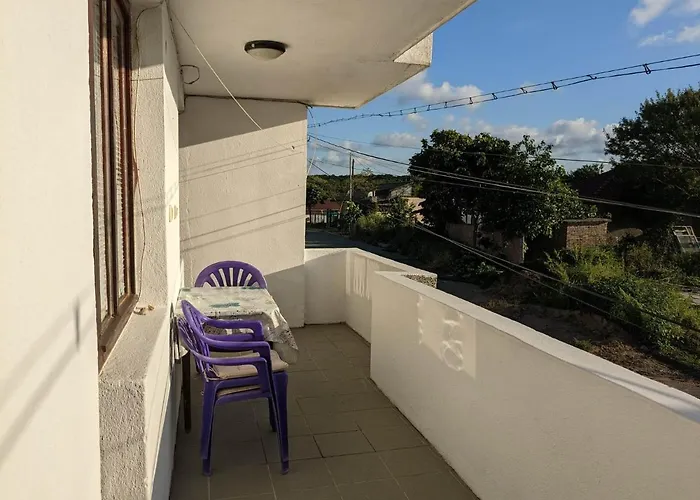 Guest house цвета 3*